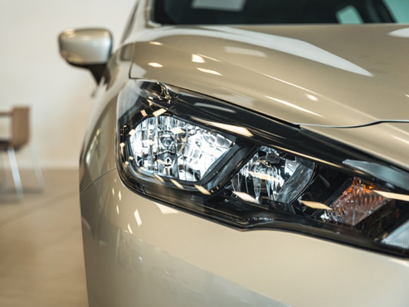 auto-100%-elettrico-benefici-ecologici